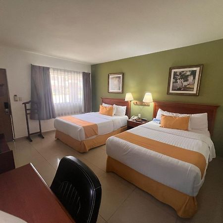 Quality Inn Ciudad Obregón Eksteriør bilde